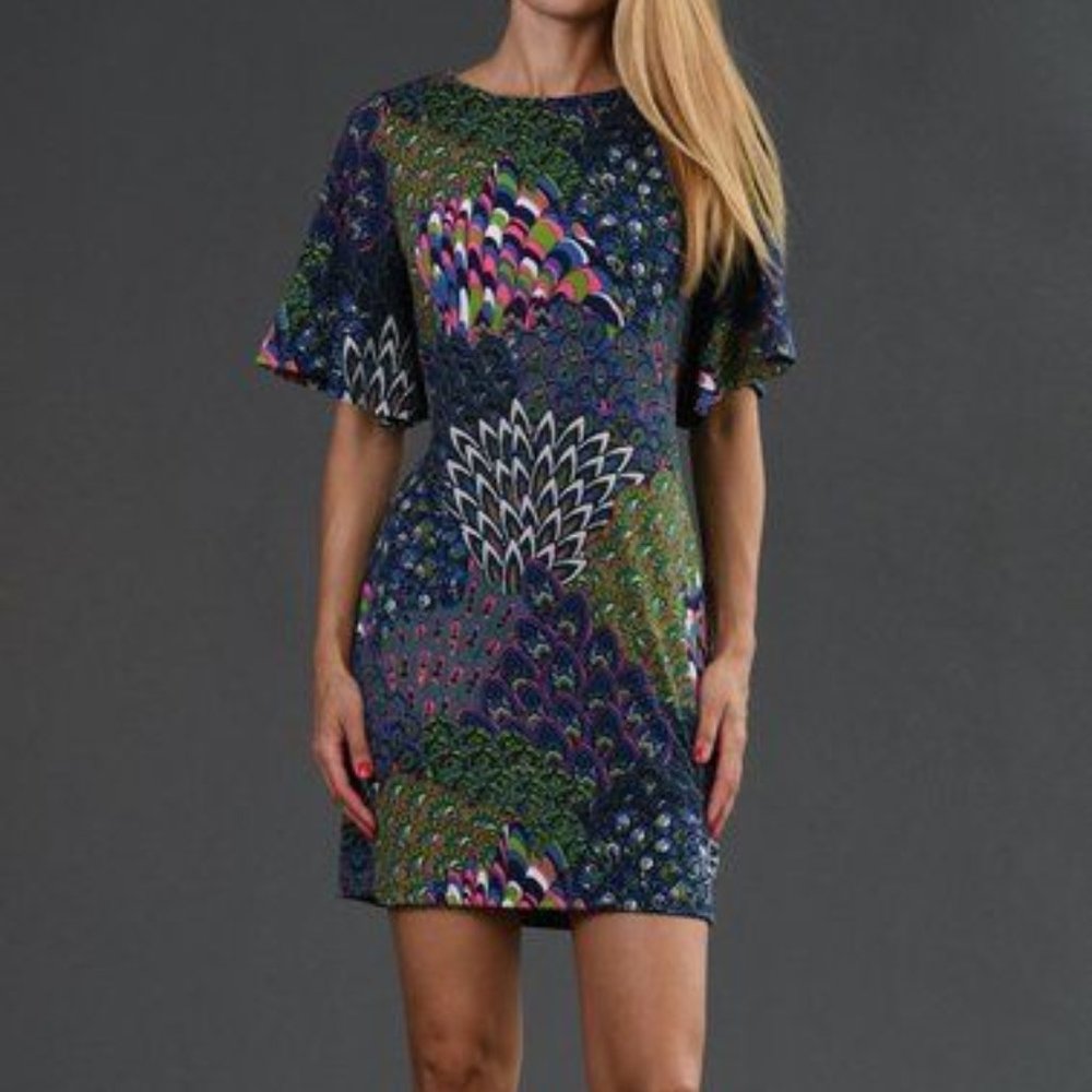 FINAL SALE! Lbisse Peacock Print Shift Dress